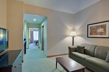 Courtyard By Marriott Hotel London